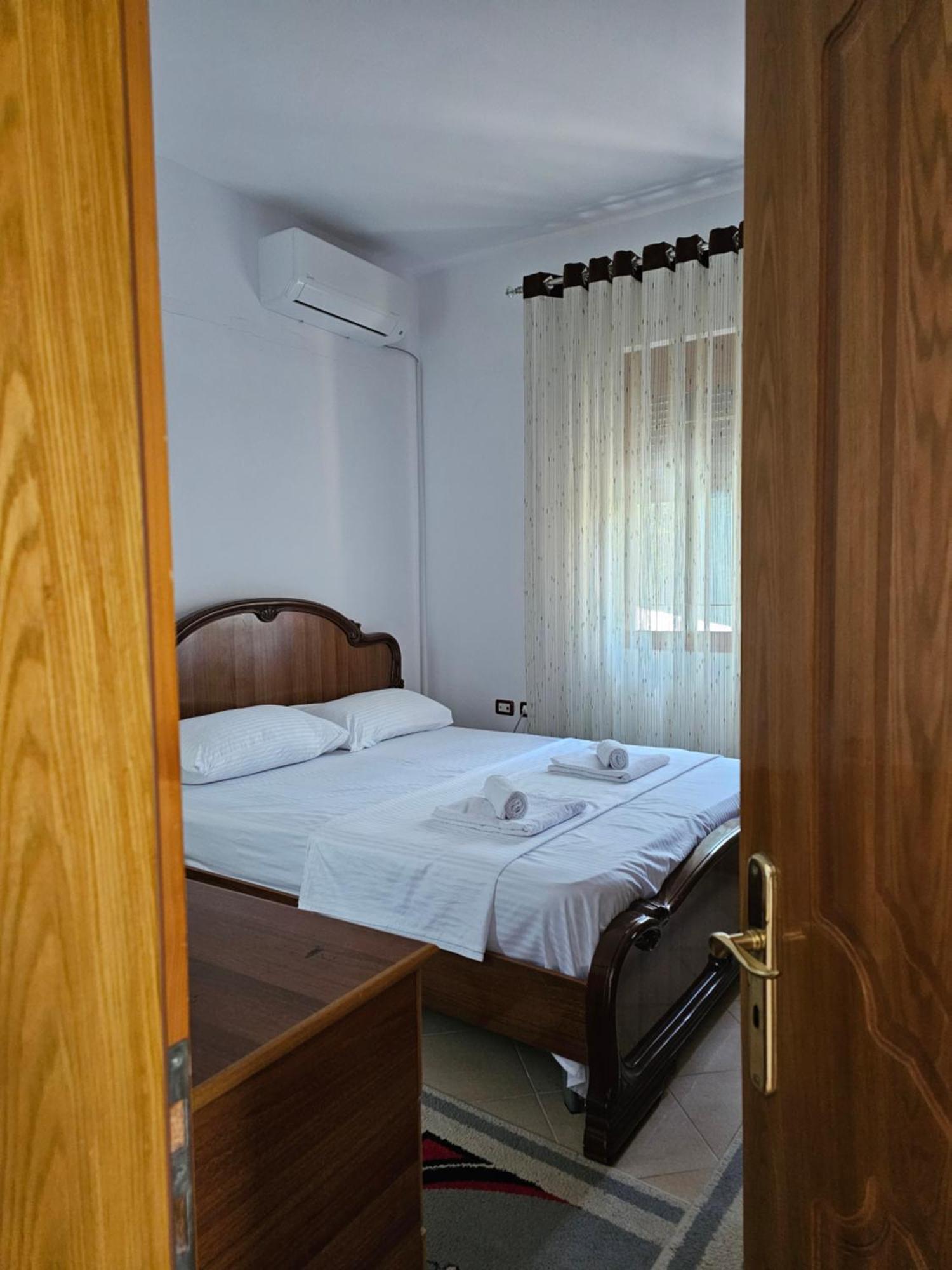 Guesthouse Iljaz Berat Eksteriør bilde
